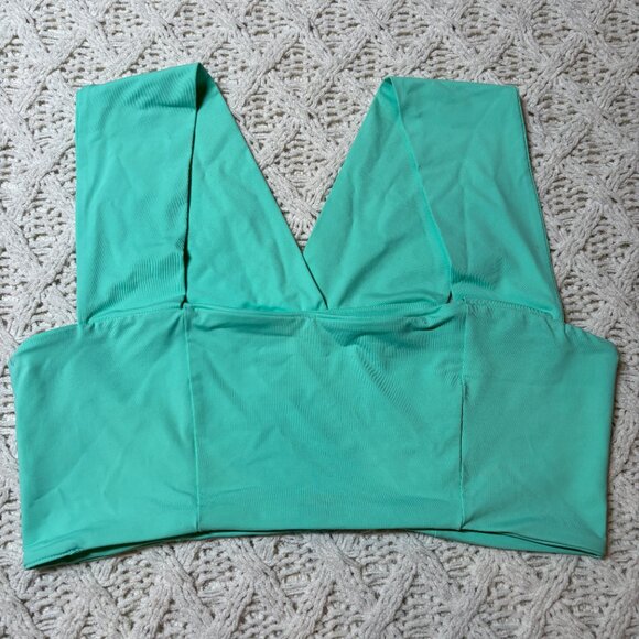 L*Space parker Bralette Bikini Top Mint Green Women’s Size L nwot - Picture 6 of 7